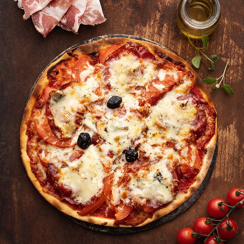 Pizza-italienne-faite-maison-Coppata-La-Tour-de-Pise