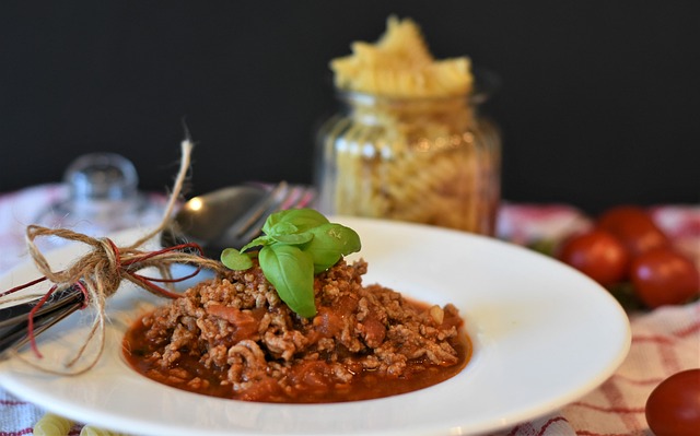 Photo d'une assiette de ragu alla bolognese