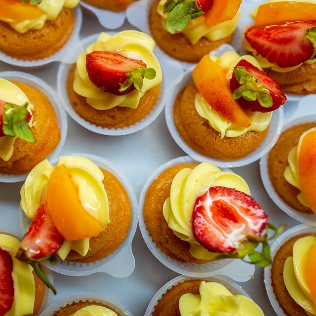 Photo de plusieurs mini baba au rhum